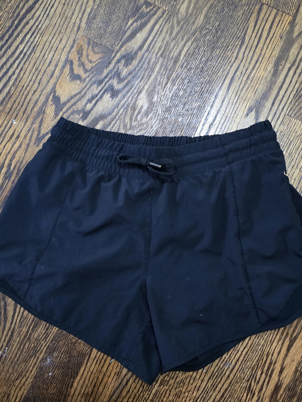 CRZ Yoga Athletic Shorts Women’s Small (4–6) | Lululemon Style